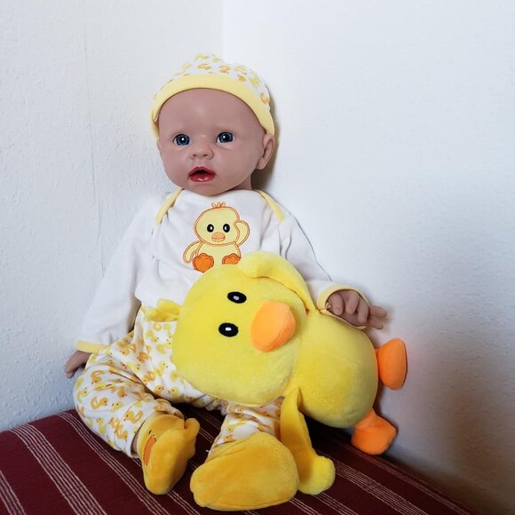 🆕20 inch Full Body Silicone Baby Dolls Girl Open Eyes Baby Stress-Relief Toy - Picture 2 of 12